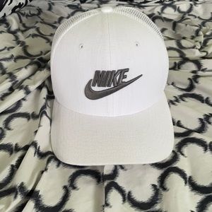 Nike trucker hat